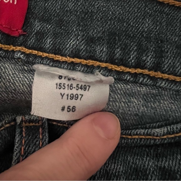 Vintage 515 Levi’s Cut-off Denim Shorts 32” W size 10 Stretch Raw Hem - Picture 7 of 7